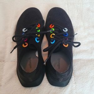 Limited Edition World Central Kitchen Allbirds W10